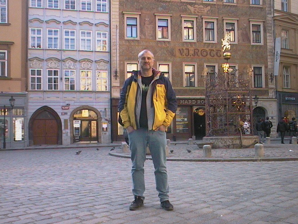 Canon PowerShot A5 - retro review - Prague