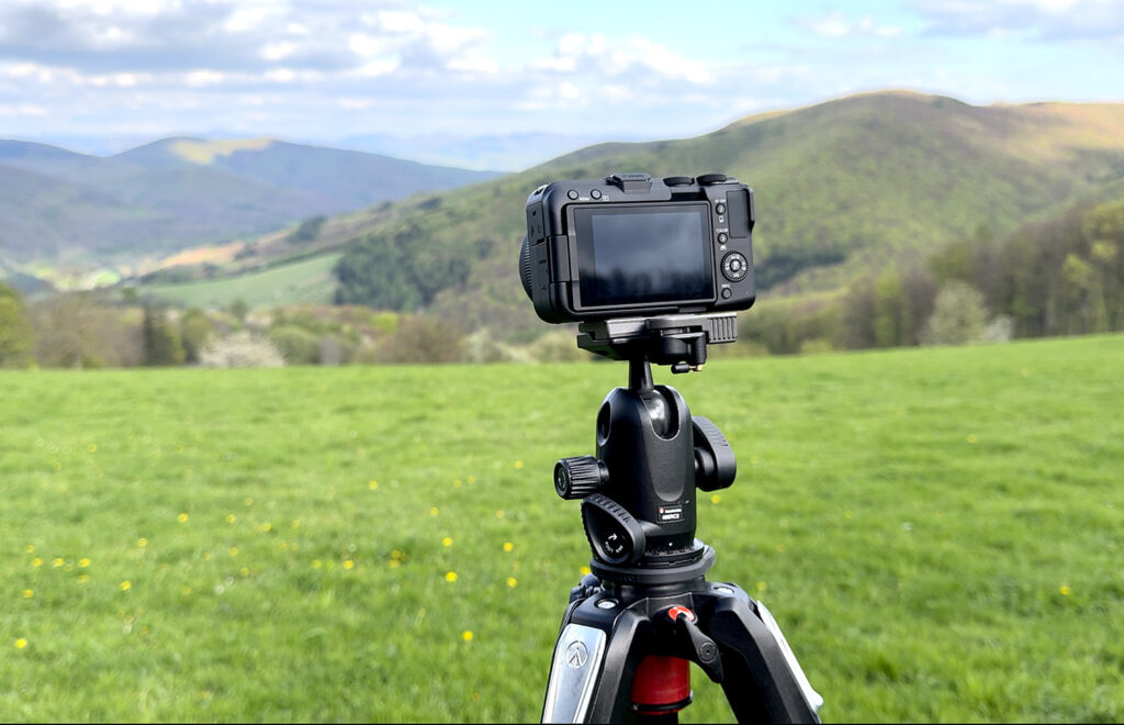Canon R50 V review - in the mountains