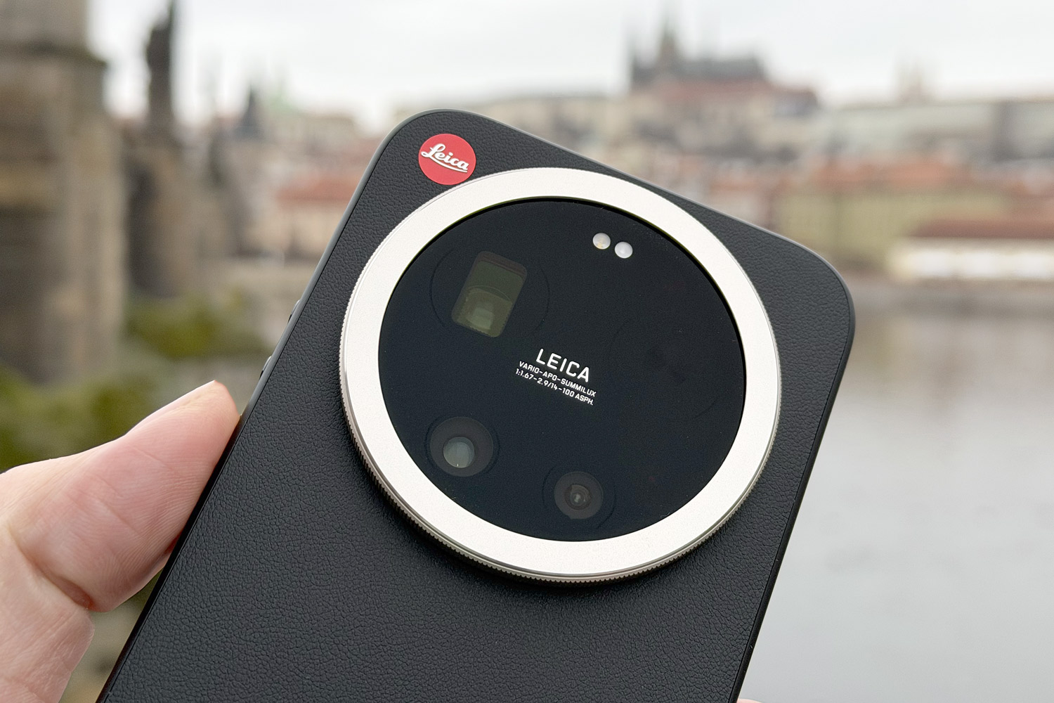 【国内版】Leica Leitzphone powered by Xiaomi Leica Leitzphone Powered by Xiaomi Is All-In on Mobile Photography