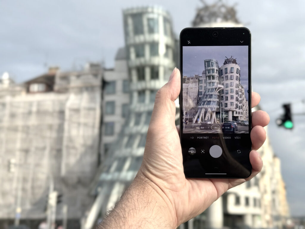 Nothing Phone (3a) Pro test
