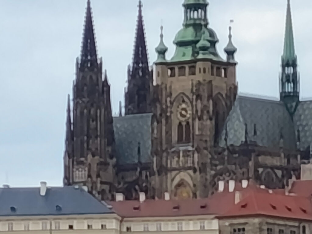 Xiaomi Redmi Note 17 Pro Max 5G review - Prague Castle - zoomed detail