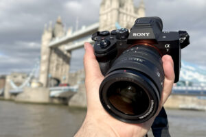 Sony A7 V – HDR Photography Test in London + video