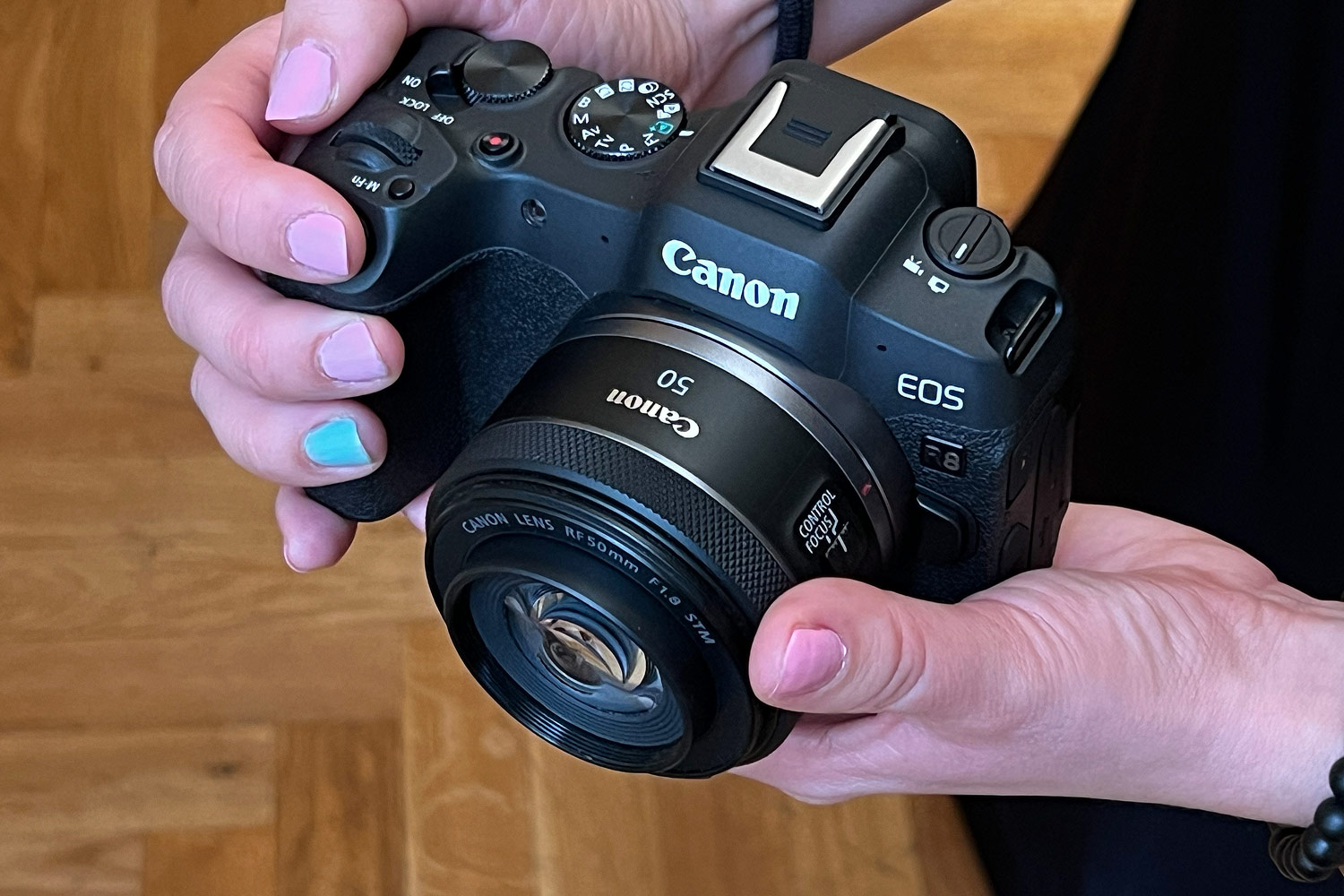 Canon EOS R8 review