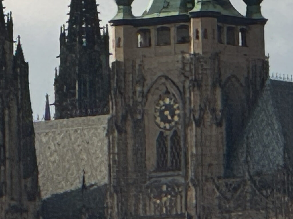 iPhone 15 Pro telephoto
