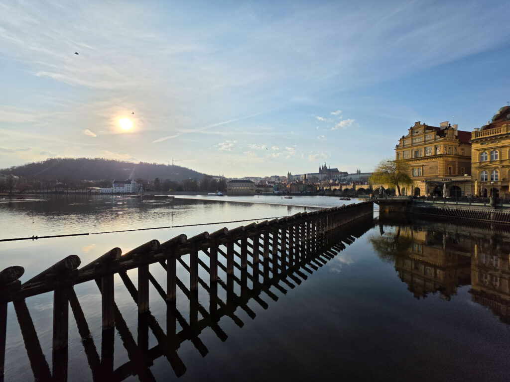Samsung Galaxy S26 Ultra review - Prague Castle