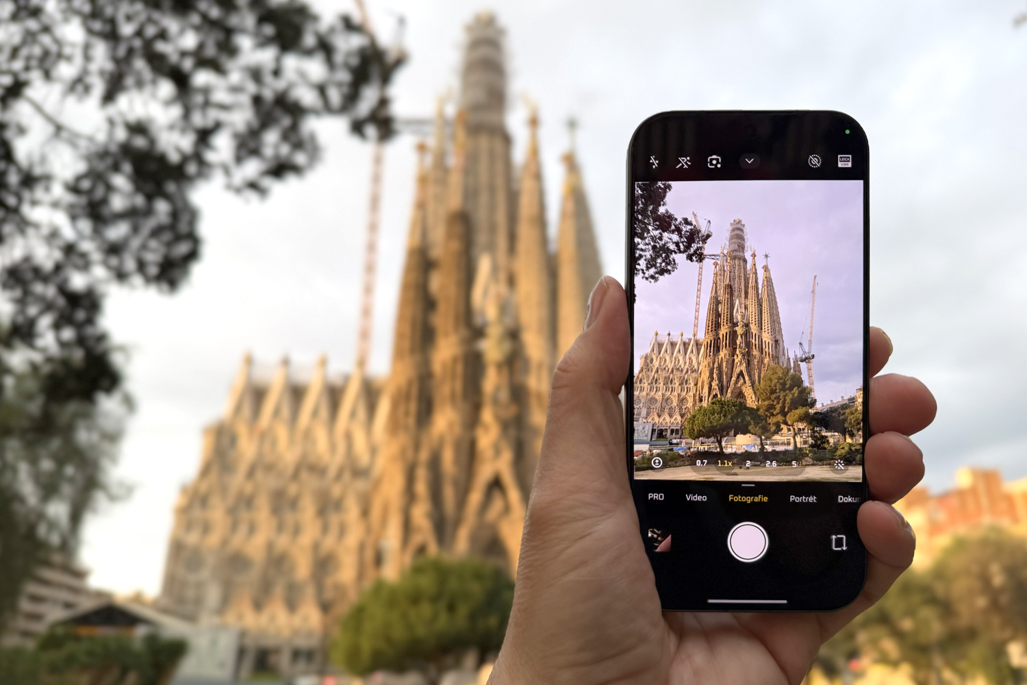 Xiaomi 17 camera review: 200 test photos + video