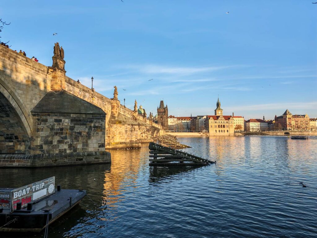 Xiaomi 17 Ultra review - Prague - Charles Bridge